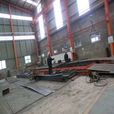 Q235 Construction Pre Fabricated Steel Buildings With Sandwich Panel Roof Cladding