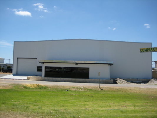 Galvanized Or Painted Steel Frame Surface Prefabricated Steel Structure Building With Fabrication Service And Construction