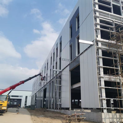 Eco-friendly and Easy to Assemble Prefabricated Steel Structure Building with Paint or Galvanizing Treatment