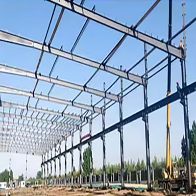 Sterke geprefabriceerde staalconstructie Bouwstaalplaat of sandwichpanelen Ideale muur